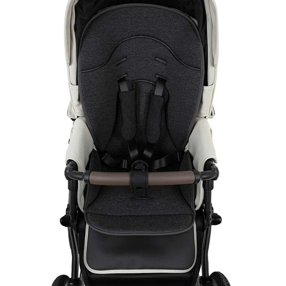 Детская коляска Roan Bass Next Classic d12 2.0 3 в 1 с автокреслом Tutis Elo Black BNC/84/2 Marzipan/Black/руч.Cappuccino