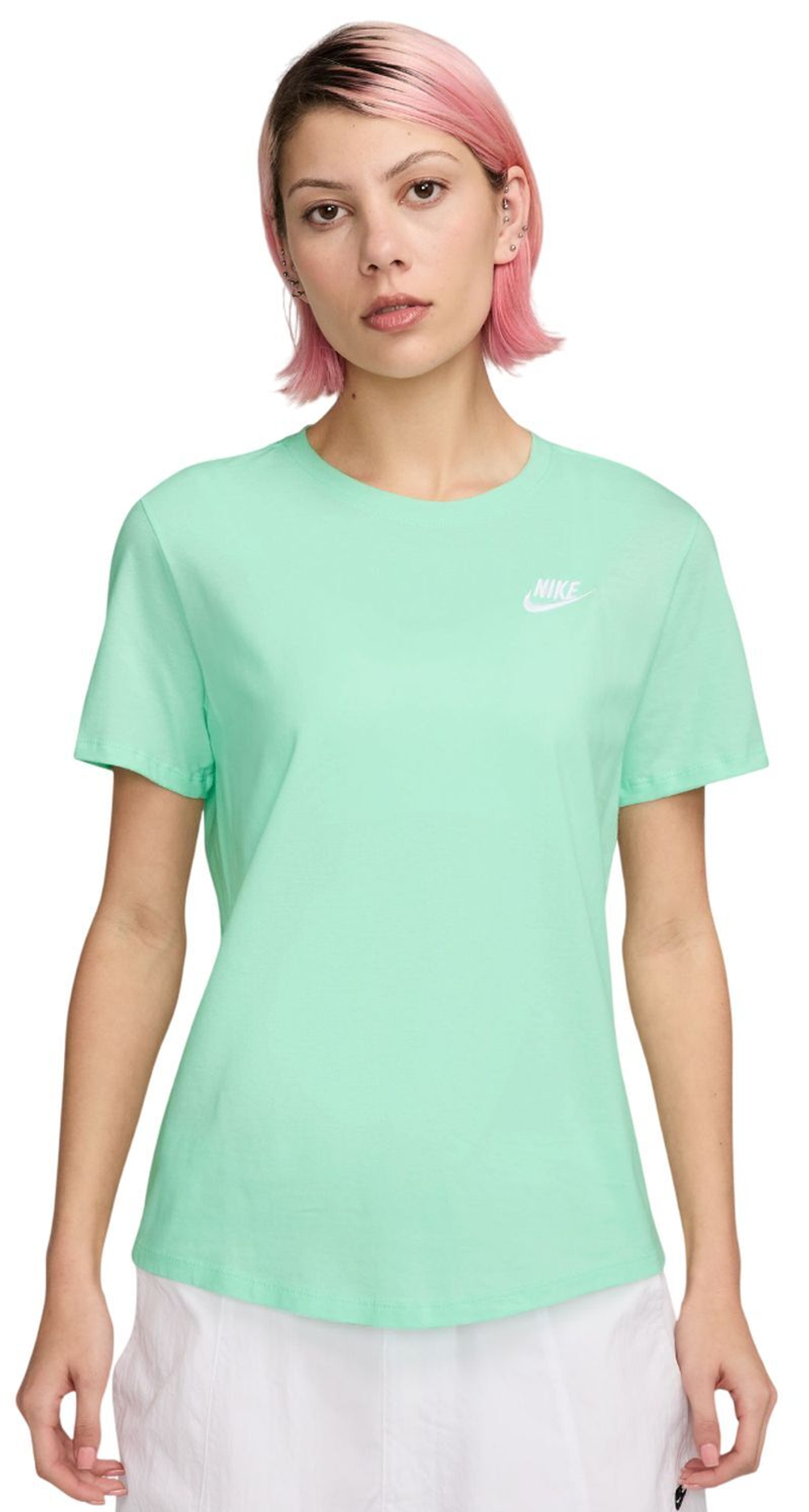 Женская теннисная футболка Nike Sportswear Club Essentials - mint foam
