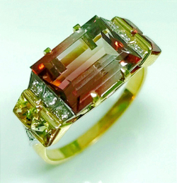 Кольцо Эстерелла золото 750, турмалин, бриллианты, сапфиры