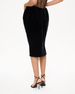 Юбка миди из бархата