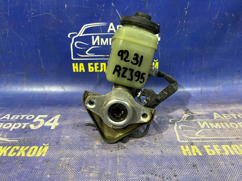 Главный тормозной цилиндр TOYOTA LAND CRUISER PRADO 1996-2002