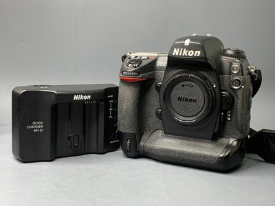 Nikon D2X 43000 кадров