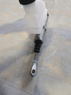 Цилиндр сцепления главный FAW J6 (АТ2068) (AVTO-TECH)