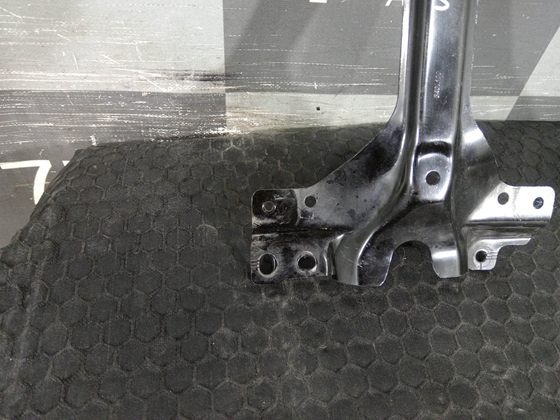 Кронштейн замка капота Haval Jolion 21-нв Б/У Оригинал 8402100XGW02A