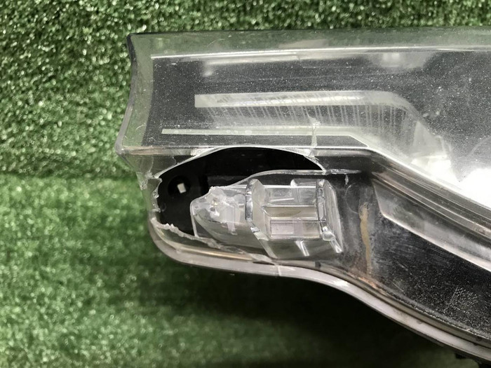 Фара левая BMW 3er F30 (2015-2020) LED