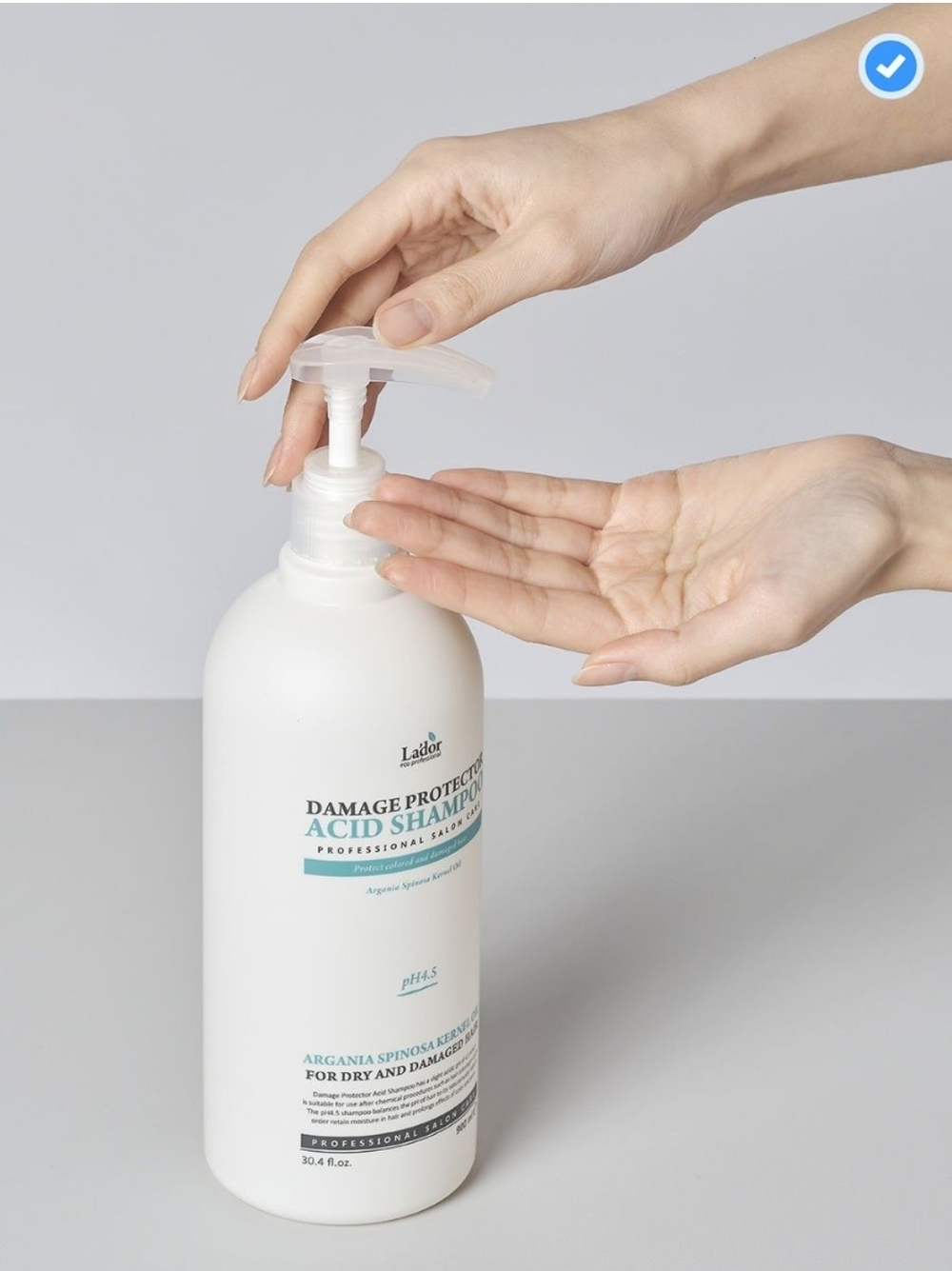 Шампунь для окрашенных и поврежденных волос с аргановым маслом Lador Damaged Protector Acid Shampoo, 900 мл.
