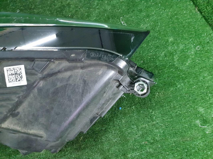 Фара левая Mercedes E W213 (2020-2023) LED