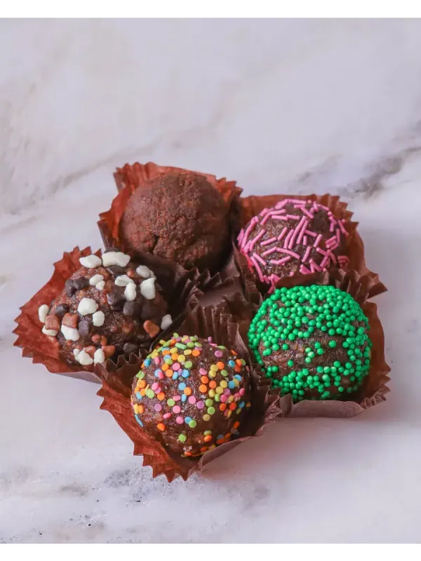 Конфеты пирожные подарочные, 5 шт.