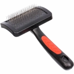 Расческа - пуходёрка для животных с каплями «ЛАПУСИКИ» прорезиненная ручка, цвет черный, 12*7,5см (блистер)✦