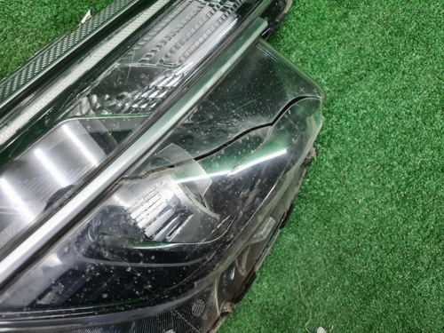 Битая Фара правая Kia Seltos (2019-2022) галоген