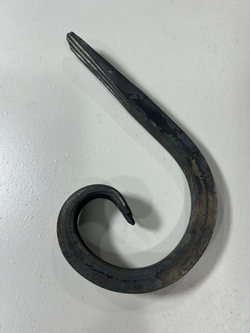 Кованый элемент "запятая"190х110 квадрат полнотелый 10х10мм