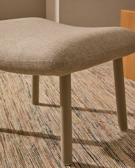 Пуф Inari бежевого цвета и стали с бежевой отделкой