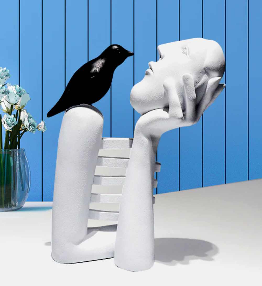 Статуэтка Head and Crow