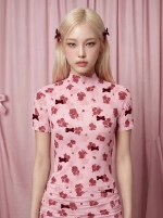 Меган мини (Megan mini), платье мини из розовой сетки с мелкими красными цветами