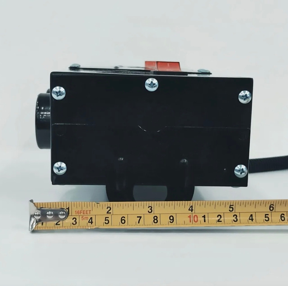 M1 - 12V / Дополнительная печка (4 выхода), электрическая, 4 сопла (1 шт)