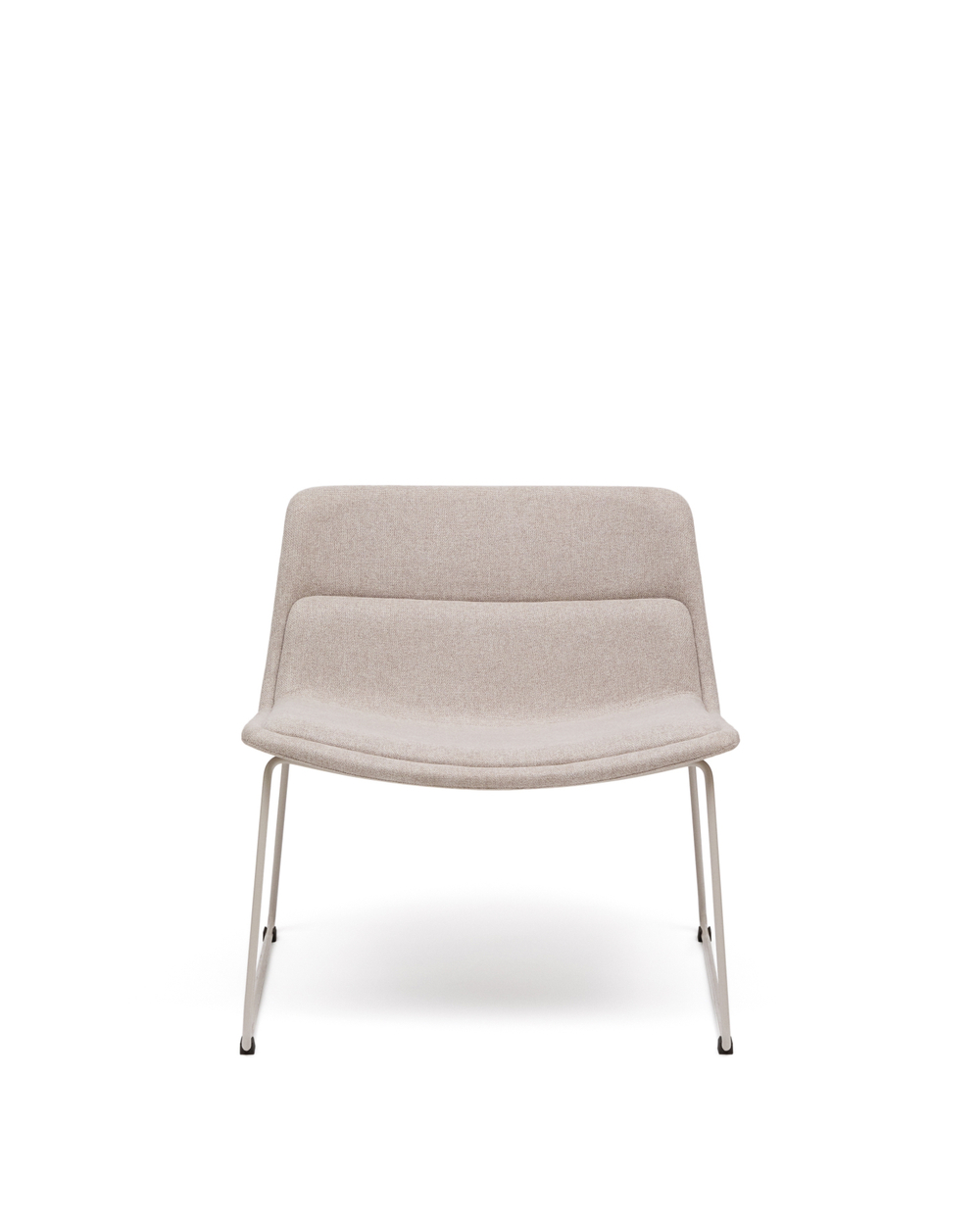 Кресло Zahara бежевого цвета и сталь в бежевой отделке