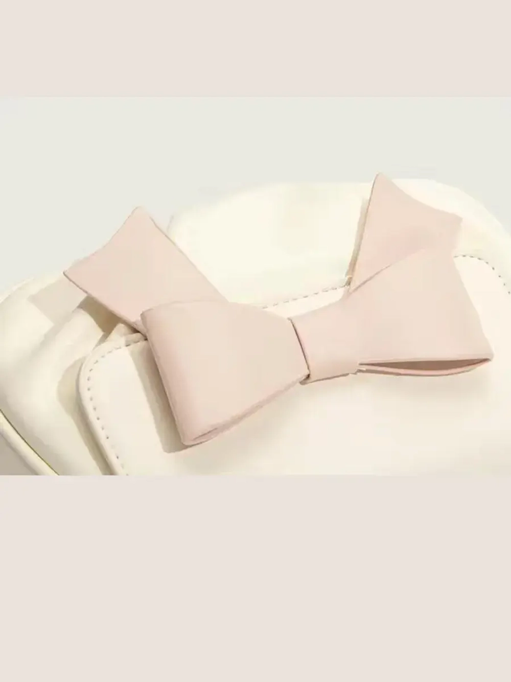 Сумка через плечо багет y2k с бантиком