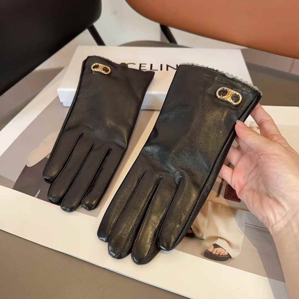 Перчатки Celine