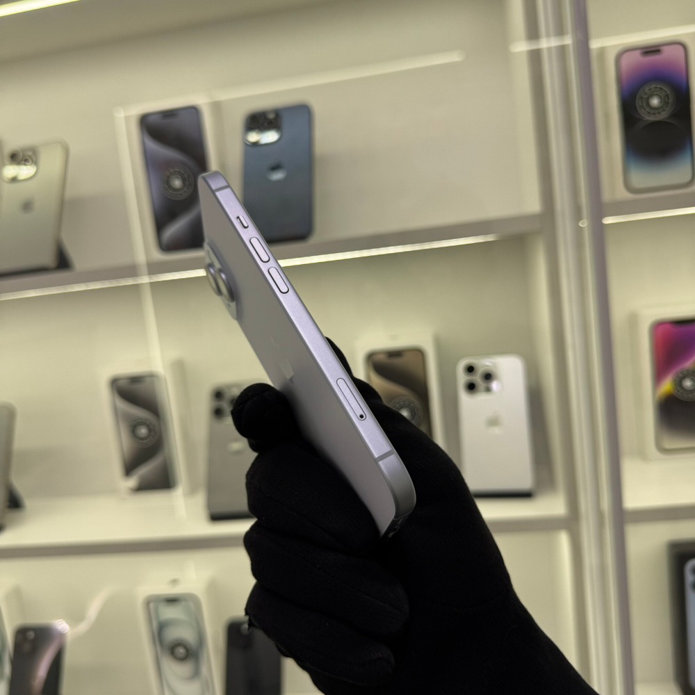 iPhone 15, 512 ГБ б/у