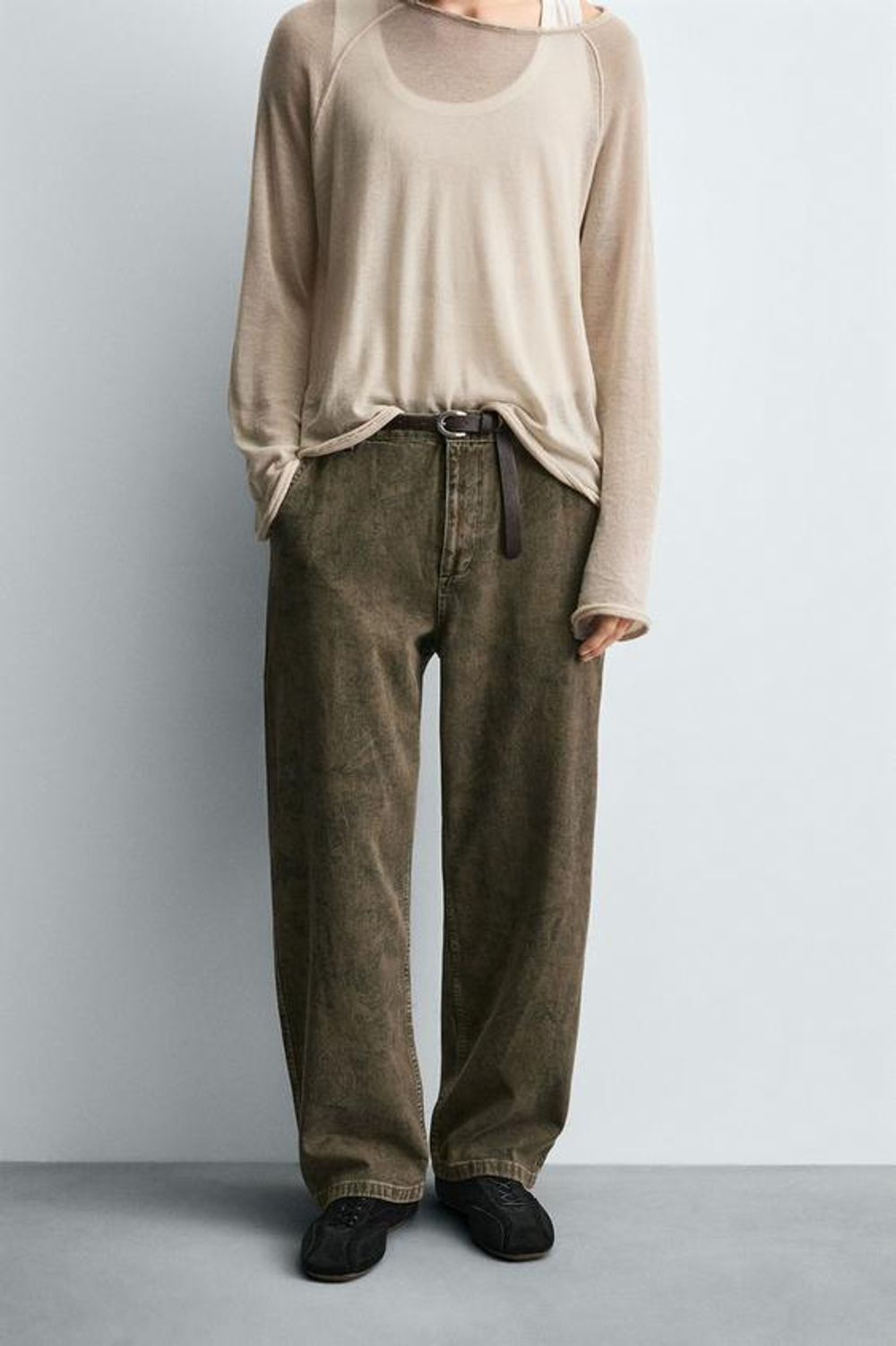 ZARA БРЮКИ КАРГО ИЗ ТКАНИ С АБСТРАКТНЫМ ПРИНТОМ, СЕРО-КОРИЧНЕВЫЙ