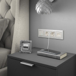 Рамка на 4 поста (матовый хром)