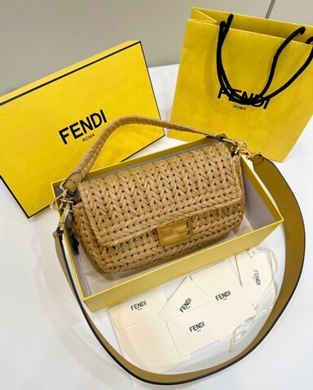 Fendi Baguette 27 cm