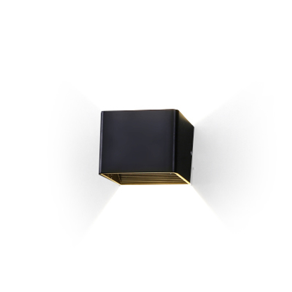 Wall design lamp  03 by Delta Light (Black)