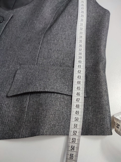 Жилет Bravo костюмный 52 размер, новый