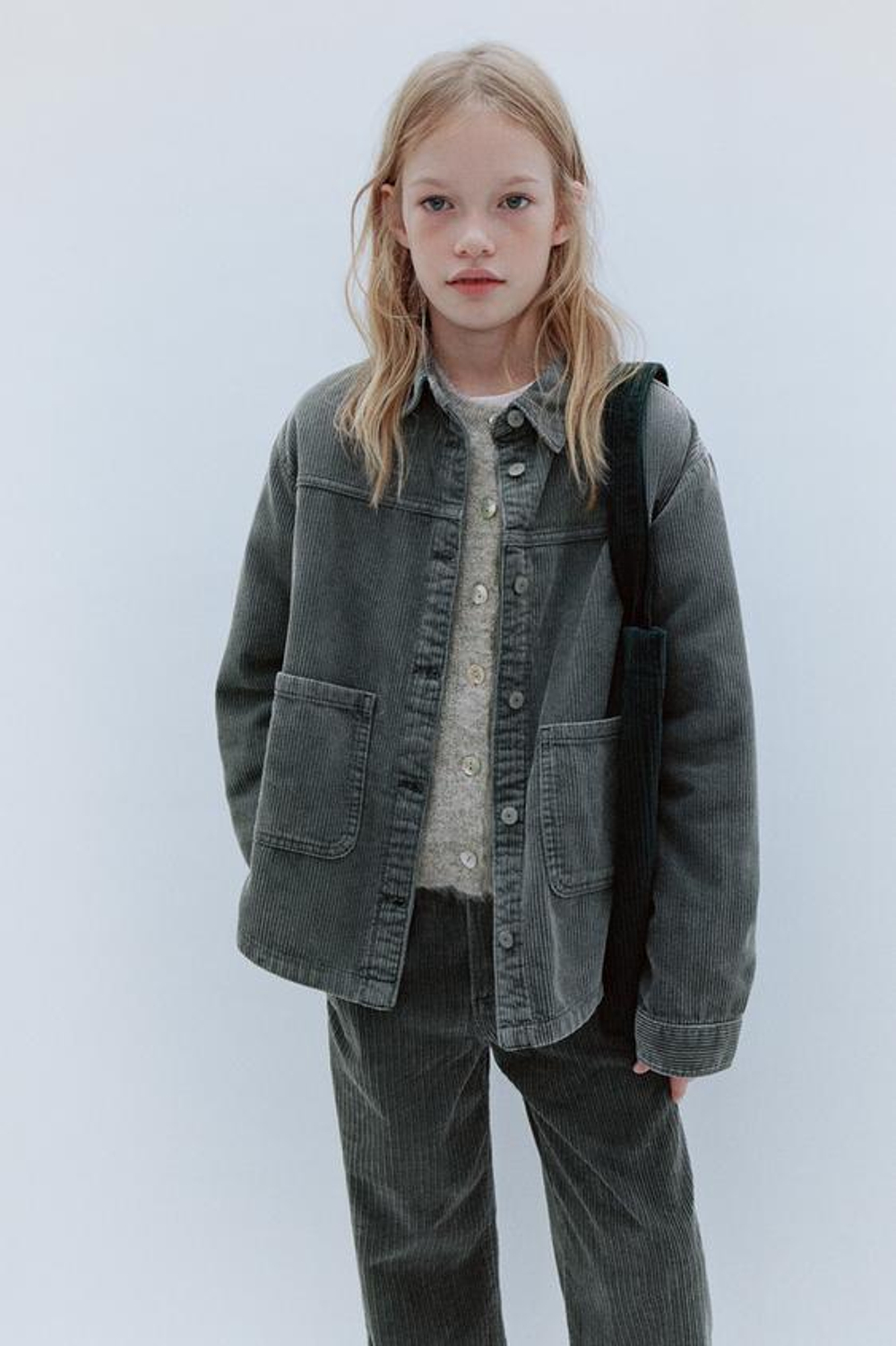 ZARA ВЕЛЬВЕТОВАЯ КУРТКА-РУБАШКА, СЕРЫЙ