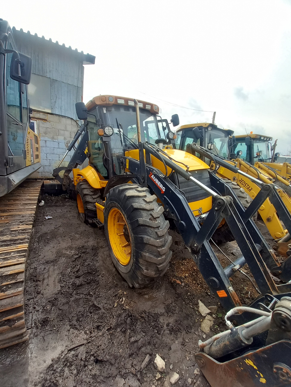 Zauberg EF* Экскаватор-погрузчик EF 4C (Дизельный, 3,9 л, 101 л.с., АТ)