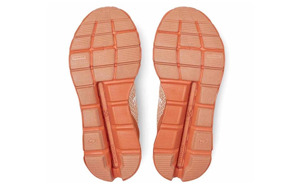 On Cloudstratus Cushioned