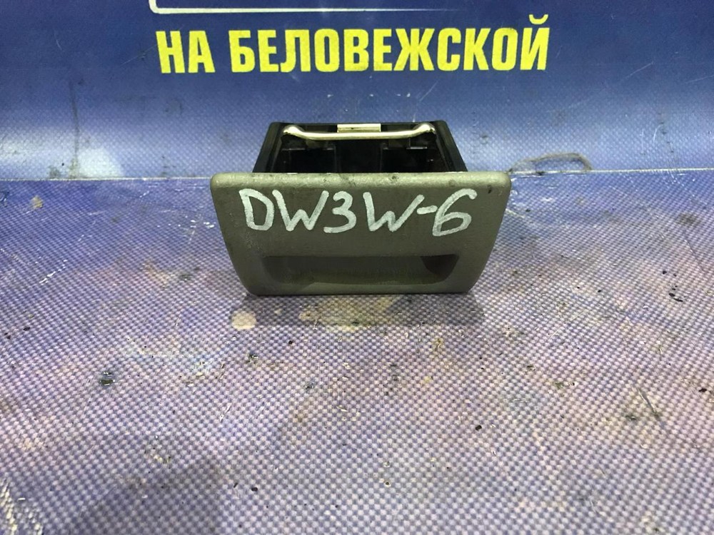 Пепельница MAZDA DEMIO 2001