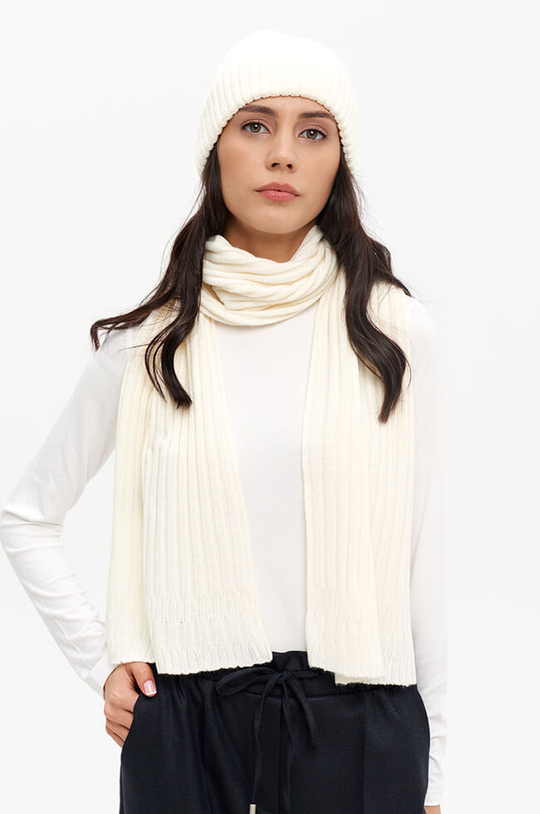 8407 Шарф женский (молочный)