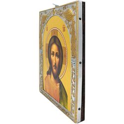 Спас Вседержитель. Икона Иисуса Христа в серебряном окладе.