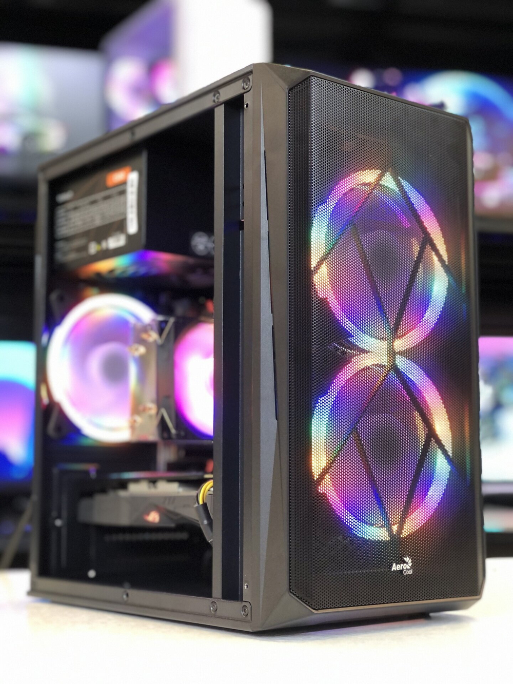 Игровой компьютер, i7-10700, ОЗУ-32GB, Nvidia Geforce RTX 3070m 8GB, SSD 512GB, Windows 11