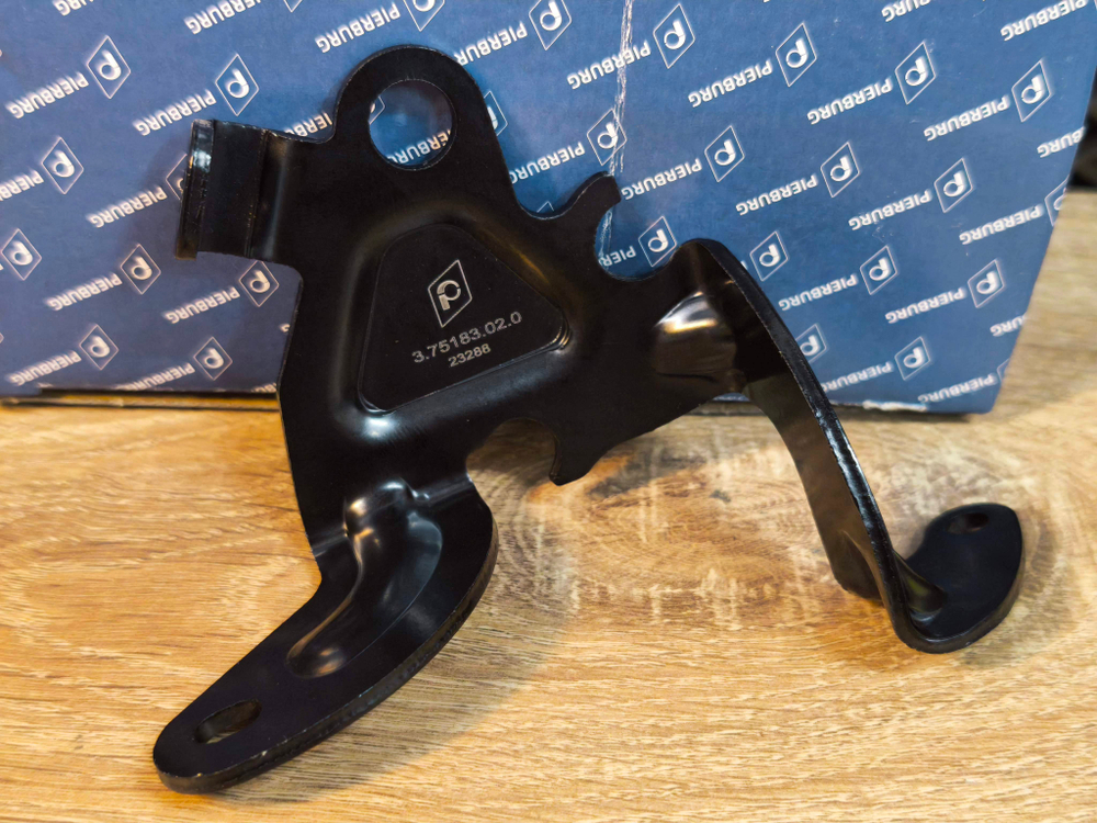 Дополнительный насос охлаждения с кронштейном Audi  A6/S6 седан IV 4G2 4GC C7 Pierburg