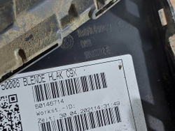 Накладка переднего бампера правая VW Tiguan 2 20-нв Б/У Оригинал 5NA853212EGRU