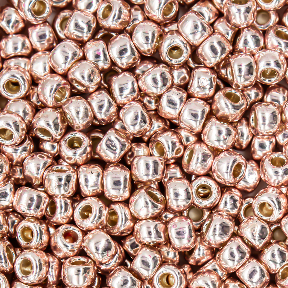 Японский бисер TOHO Round 8/0 (№PF552), непрозрачный глянцевый с металлическим блеском