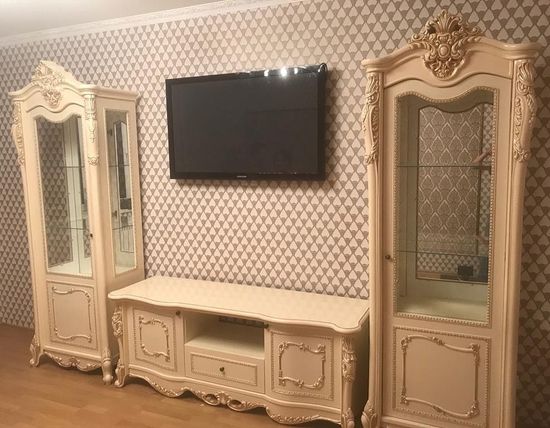 Тумба-ТВ ДЖОКОНДА крем глянец