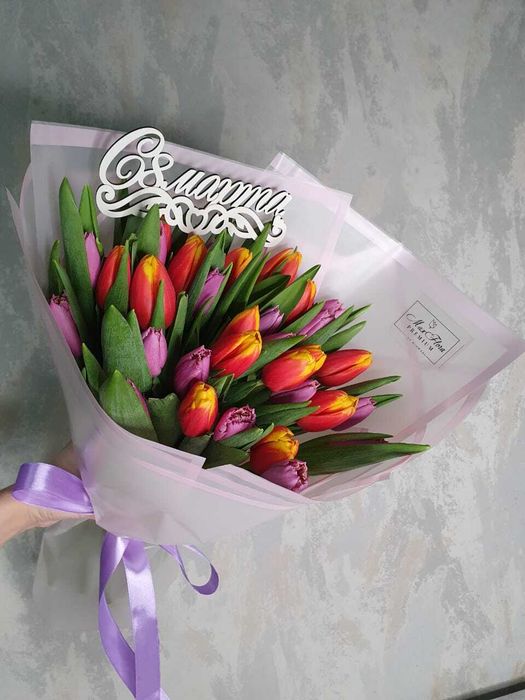 Букет 45 тюльпанов 8 марта (Б-214)