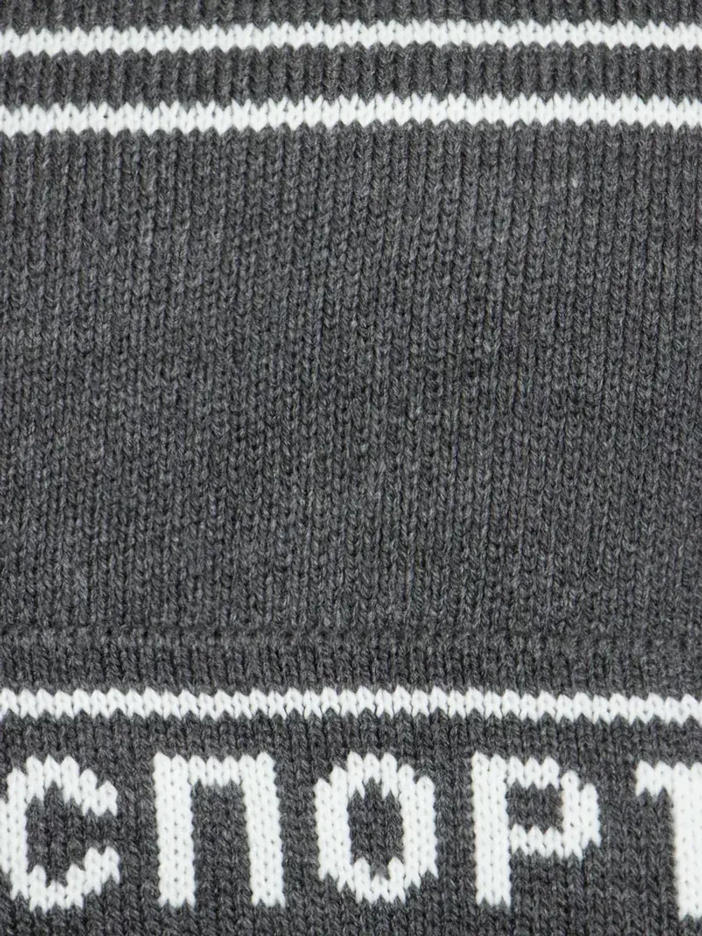 Осенняя шапка для мальчика в стиле СССР