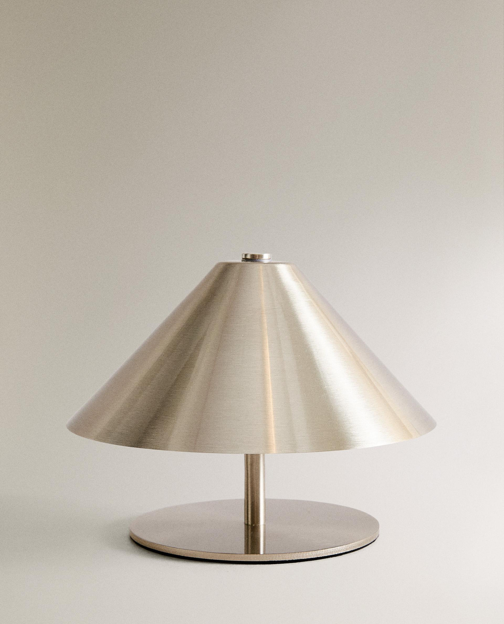 Zara Home Настольная лампа, цвет золотой, 12 см
