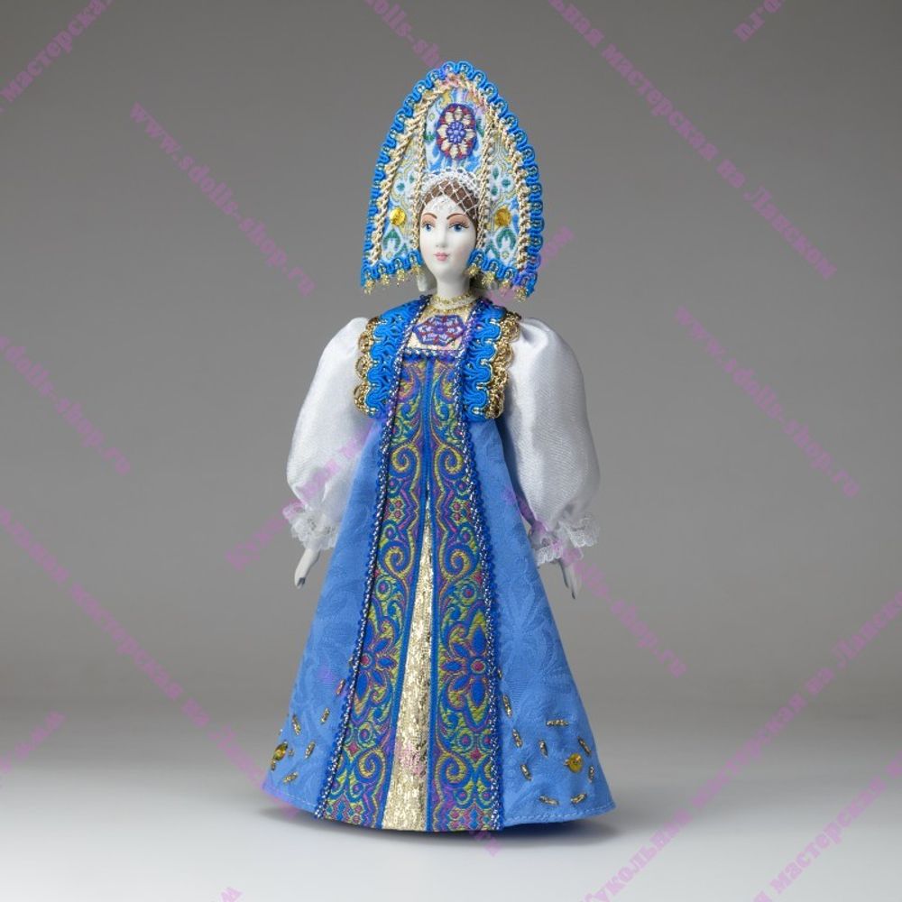 Сувенирная кукла в двурогом кокошнике