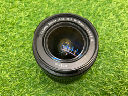 Canon 550D Kit 18-55mm 3.5-5.6 lll 8.800 кадров