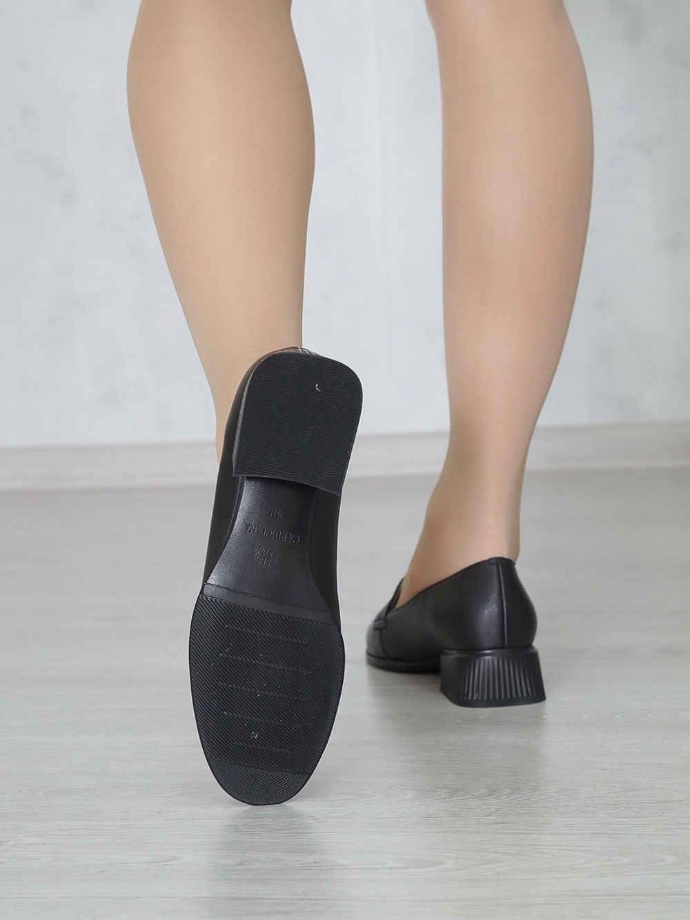 Туфли женские CARDICIANA Т1666-1