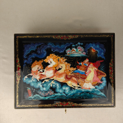 Шкатулка для бумаг А4 "Тройка" с ручной росписью