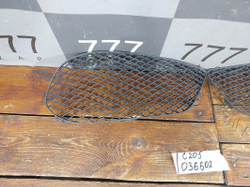 Решетки переднего бампера  Mercedes C W205 AMG Б/У Оригинал A2058852523