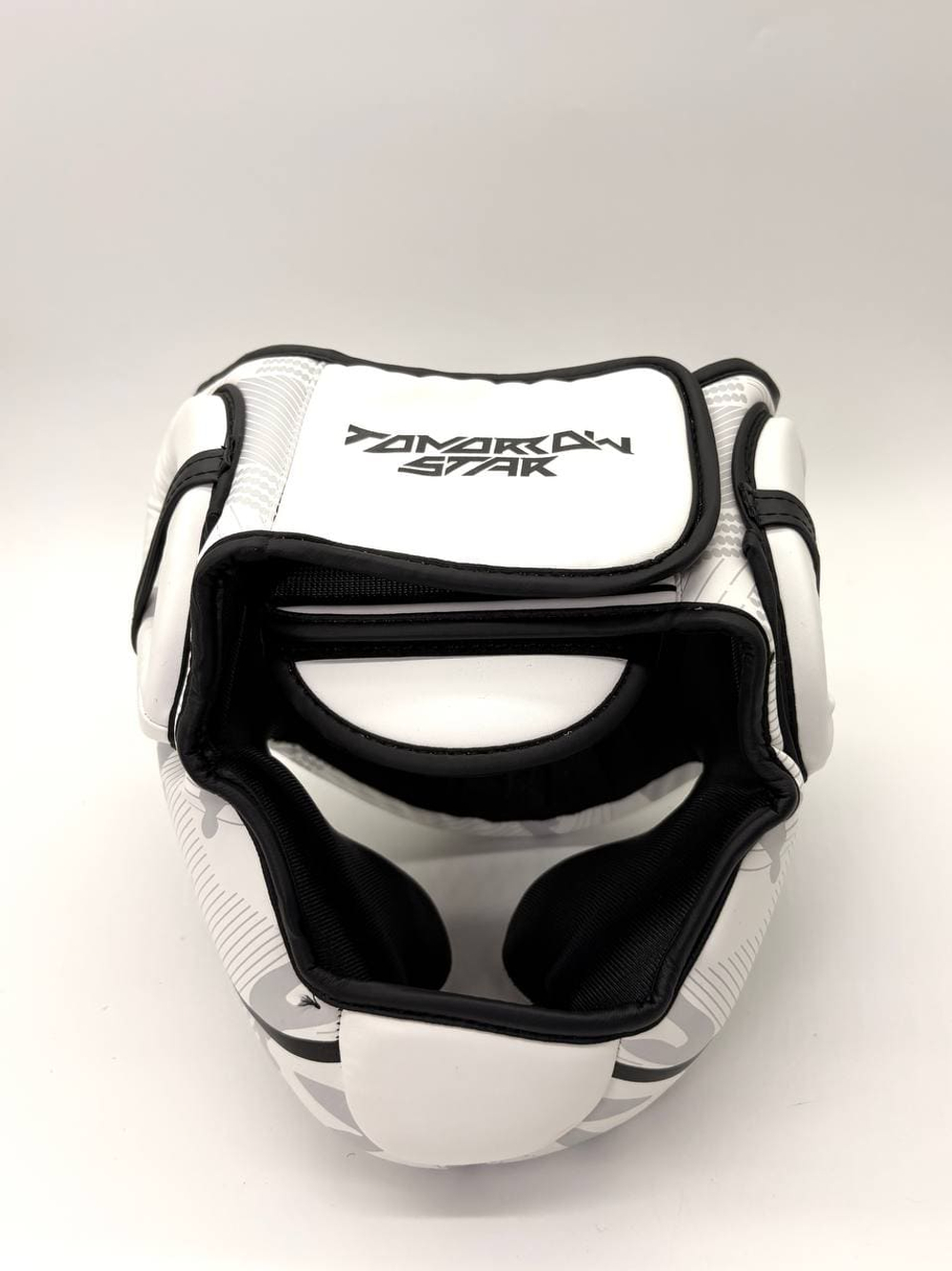 Шлем для бокса Tomorrow Star Fury White Black