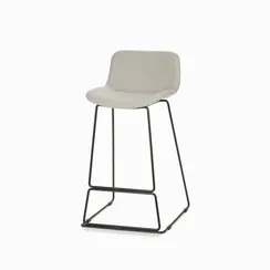Полубарный стул Neo с мягкой обивкой