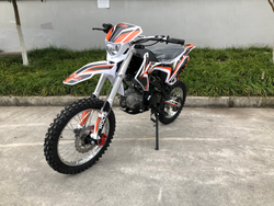 Мотоцикл Эконика Cross 125cc